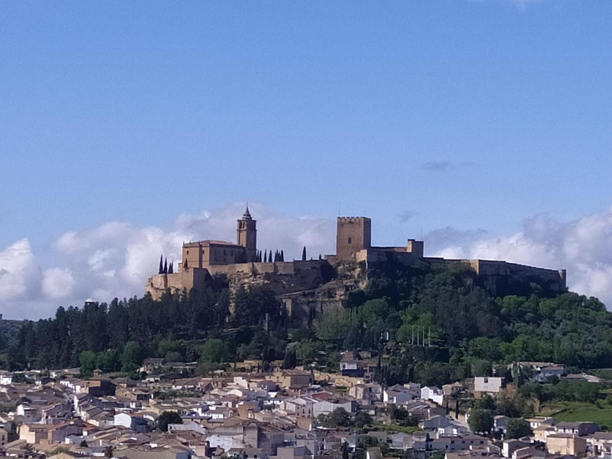 Alojamiento Los Alamos Alcalá la Real Esterno foto